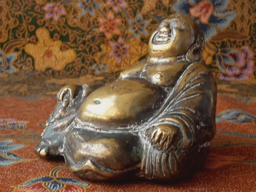 Mooi zwaar oud Chinees brons beeldje van Boeddha 8,1 cm., Handgemaakt, Ophalen of Verzenden, China, Brons