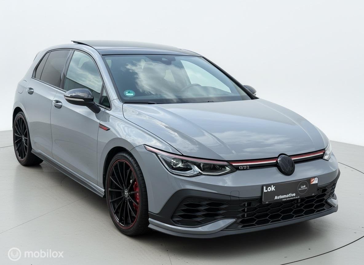 Volkswagen Golf 2.0 TSI GTI Clubsport 45 Jahre AKRA|PANO|H&K, Gebruikt, 4 cilinders, 1984 cc, Alcantara