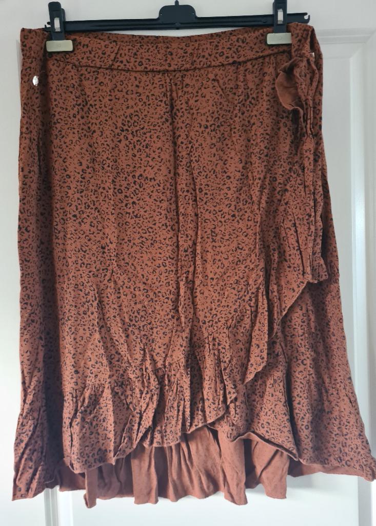 bruine rok van de Cottonclub XXL, Bruin, Maat 46/48 (XL) of groter, Ophalen of Verzenden, Zo goed als nieuw