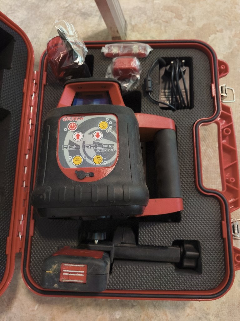 Nivelleer Laser Futech, Ophalen of Verzenden, Zo goed als nieuw, Overige meters