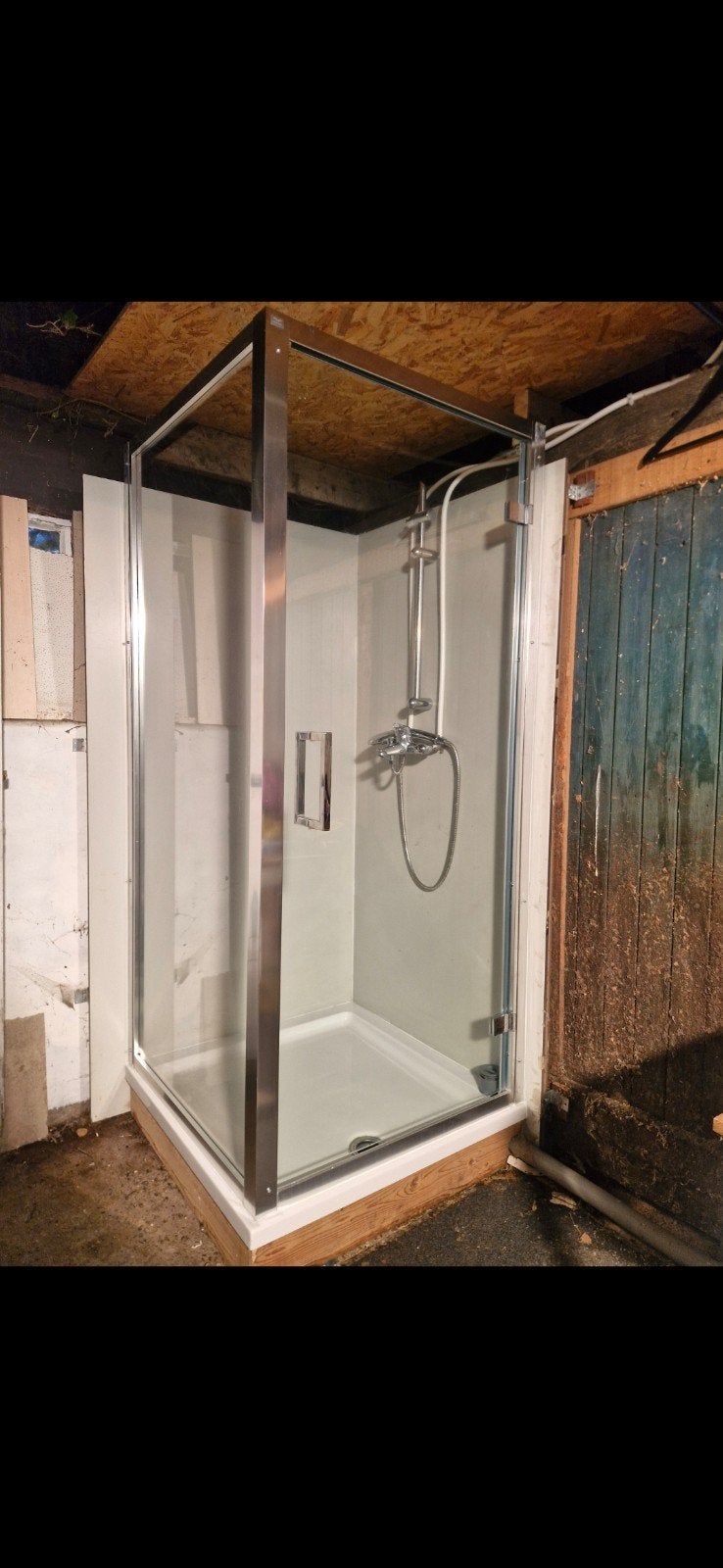 STOERE DOUCHE 90X90X 195  6mm glas, Ophalen