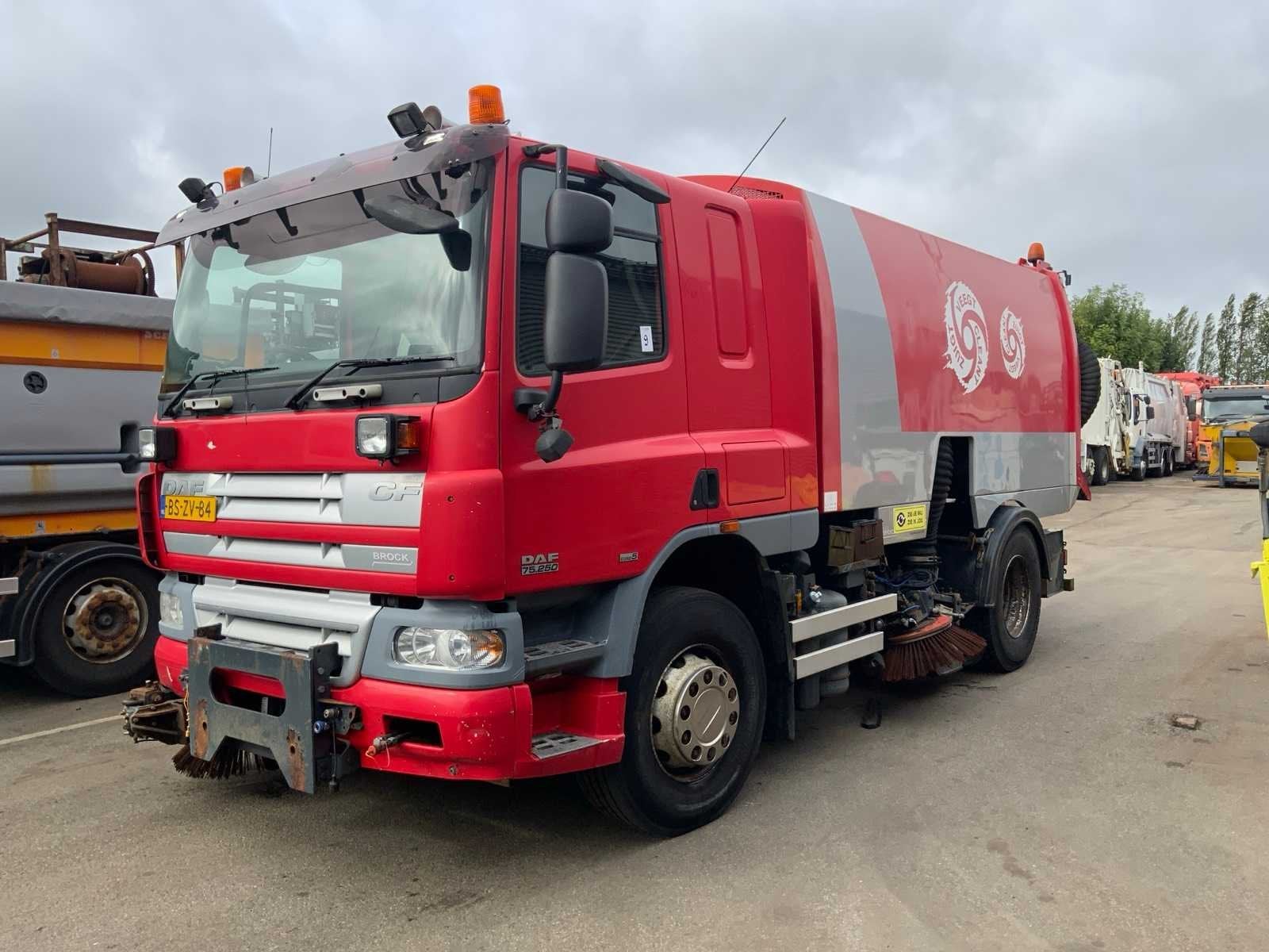 (2007) Daf FA CF75 Veegwagen, Euro 5, Gebruikt, Origineel Nederlands, Bedrijf