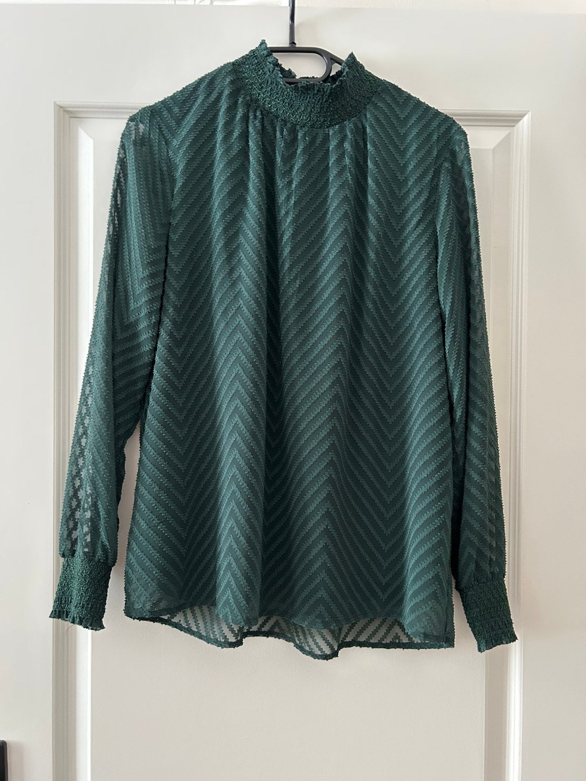 Donkergroene blouse maat M Only, Kleding | Dames, Blouses en Tunieken, Ophalen of Verzenden, Zo goed als nieuw, Maat 38/40 (M)
