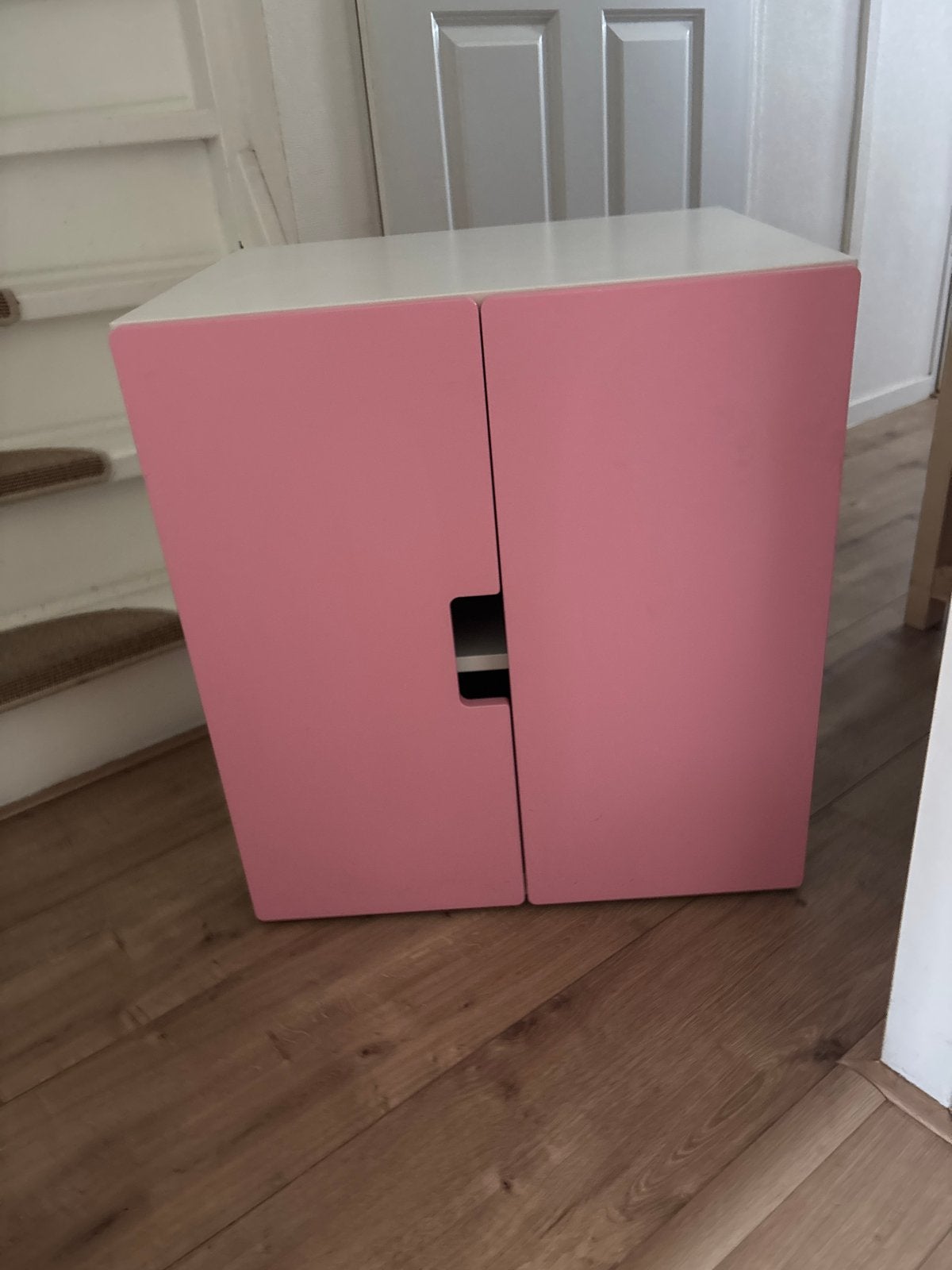Roze kastje met twee deuren, Ophalen, Gebruikt