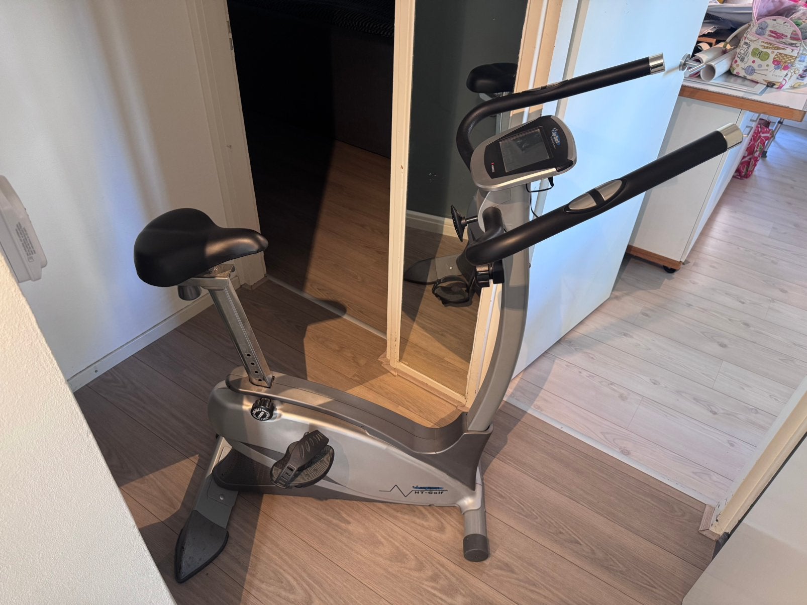 Hometrainer zgan, Ophalen, Zo goed als nieuw, Benen, Hometrainer