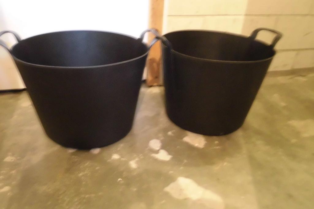 rubberen manden, Huis en Inrichting, Ophalen, Zo goed als nieuw, Rond, Riet