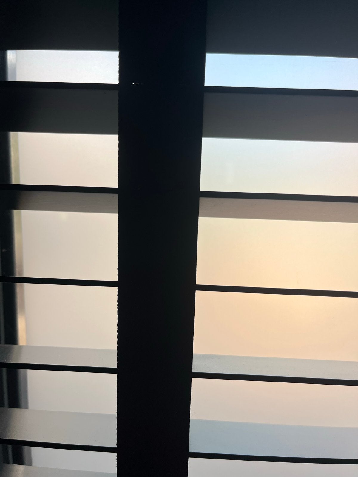 4 Cedeko zwarte luxaflex 50mm met stoffen banden, Ophalen of Verzenden, Zo goed als nieuw, Zwart