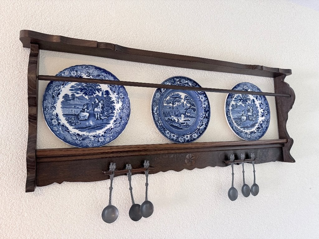 Te koop: Antiek bord en lepelrek, Ophalen