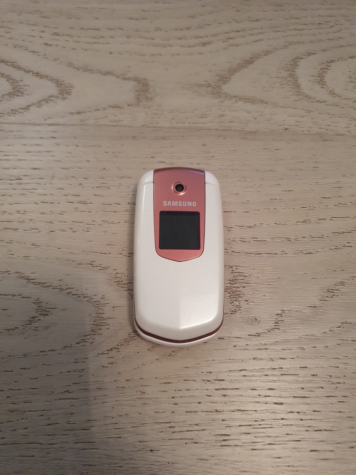 Zeldzame Samsung E2210B Hello Kitty in goede staat, Ophalen of Verzenden, Zwart, Overige systemen