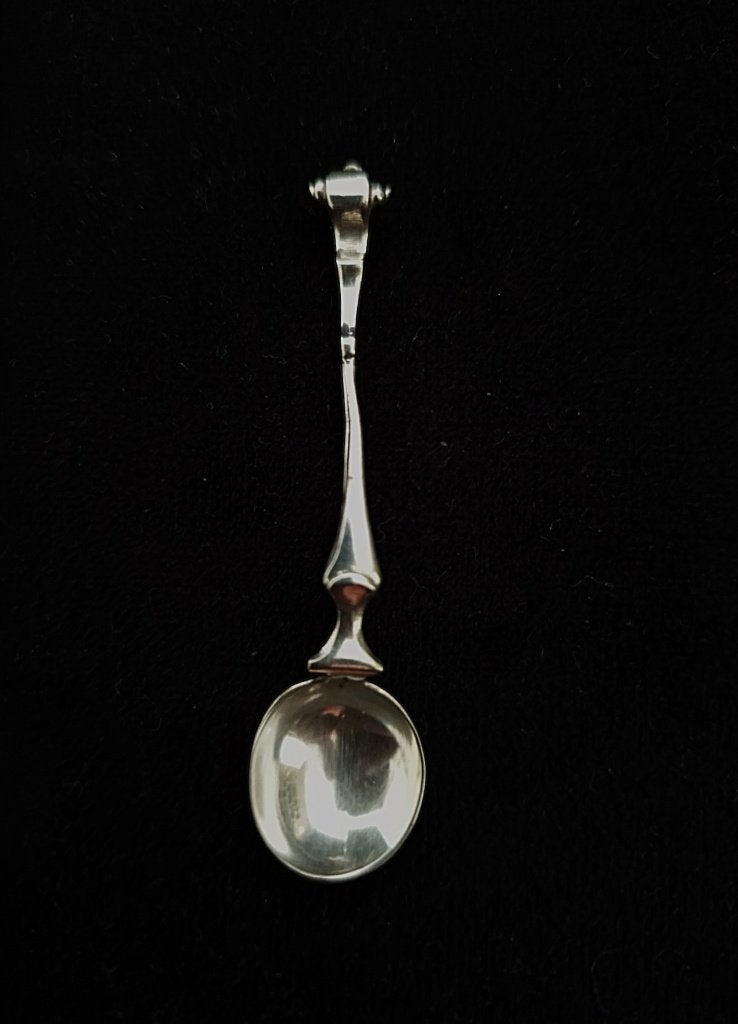 Klein zilveren lepeltje voor zoutvaatje., Ophalen of Verzenden, Zilver