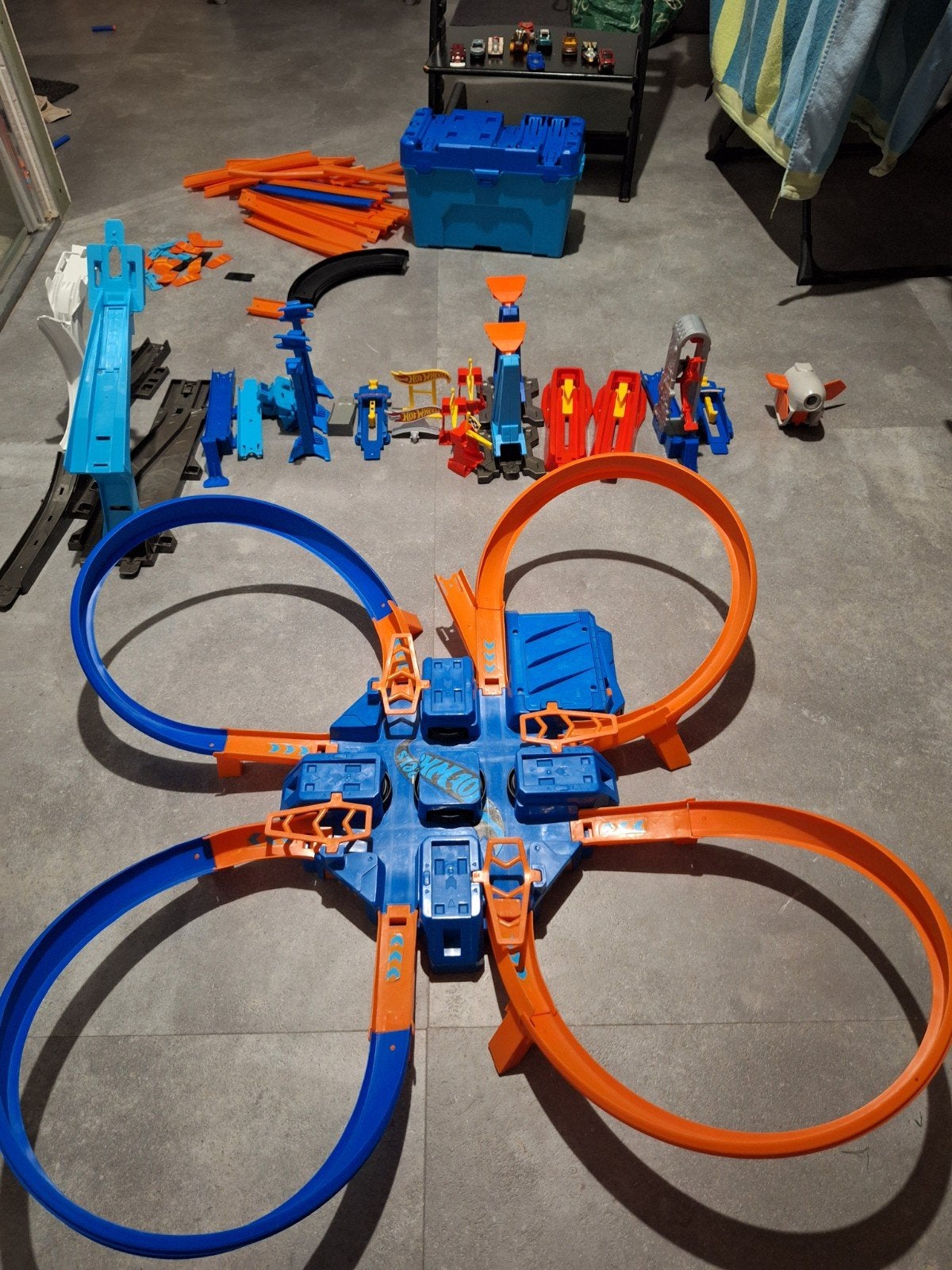 Hot Wheels Criss Cross Crash Speelset & Extra's, Ophalen, Gebruikt