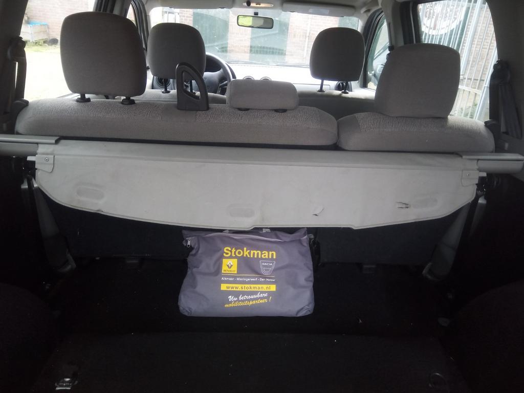 Dacia Logan mcv kofferbak afdek rolhoes, Ophalen, Gebruikt