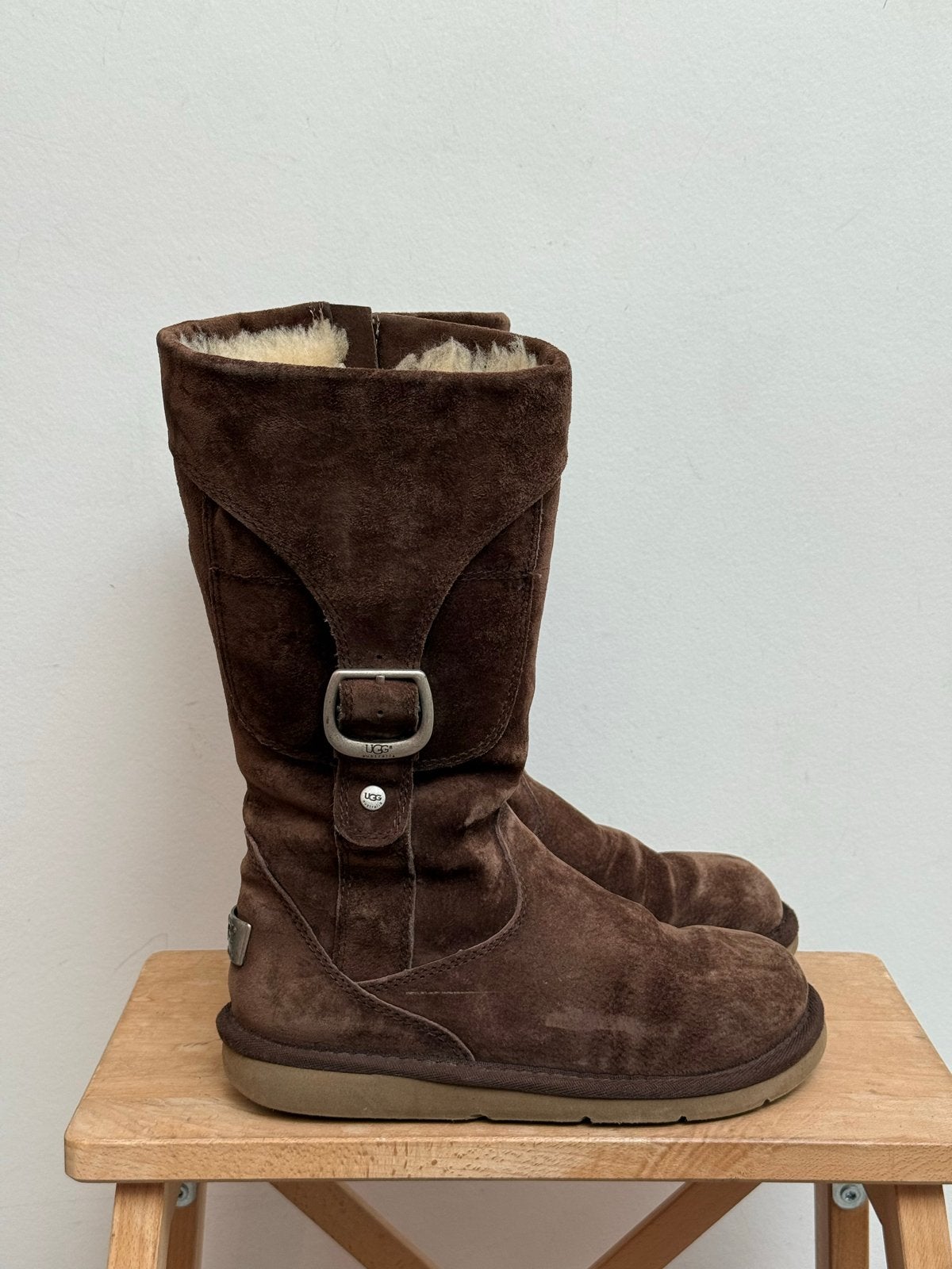 UGG Australia Laarzen Chocoladebruin Suède Maat 37, Kleding | Dames, Ophalen of Verzenden, Gedragen, Bruin, Hoge laarzen