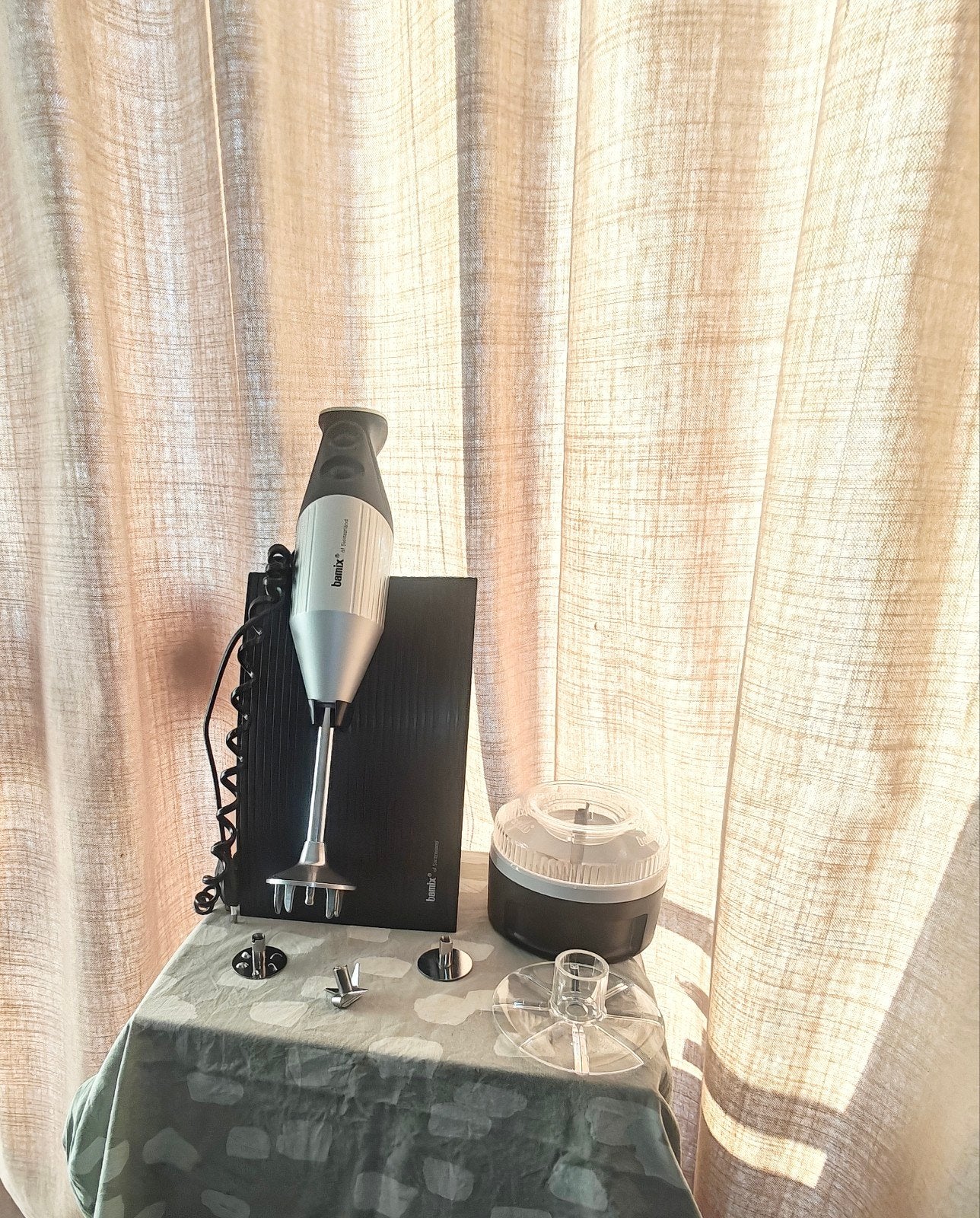 Bamix Staafmixer M200 met accessoires en standaard, Minder dan 1 liter, Ophalen of Verzenden, 2 snelheden