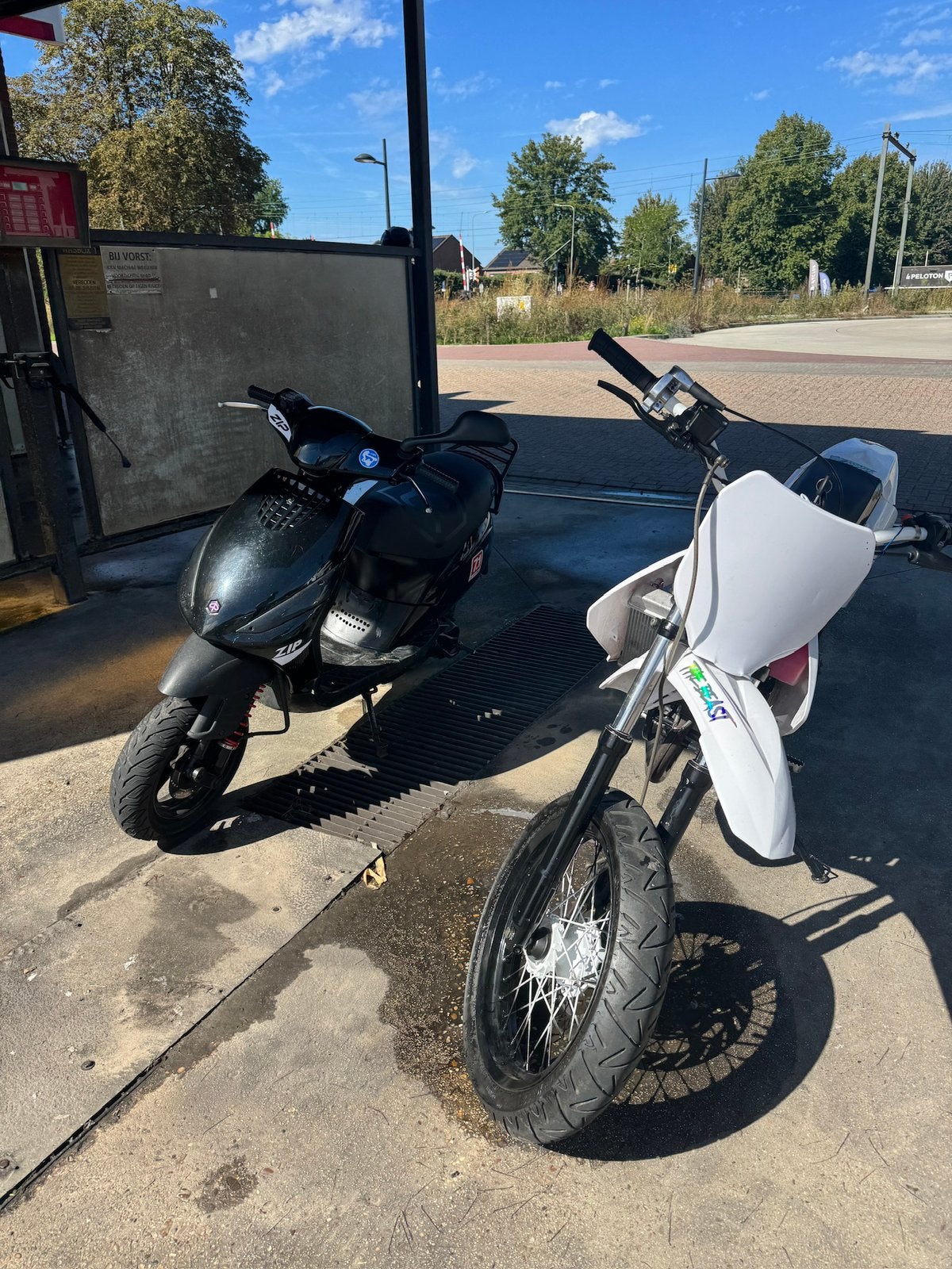 Derbi xtreme 77cc, Ophalen, Zo goed als nieuw