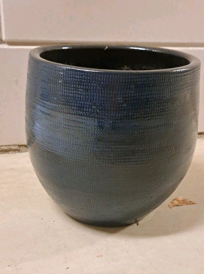 Donkerblauwe bloempot, 23cm diameter, 24cm hoog, Ophalen, Rond, Zo goed als nieuw, Balkon