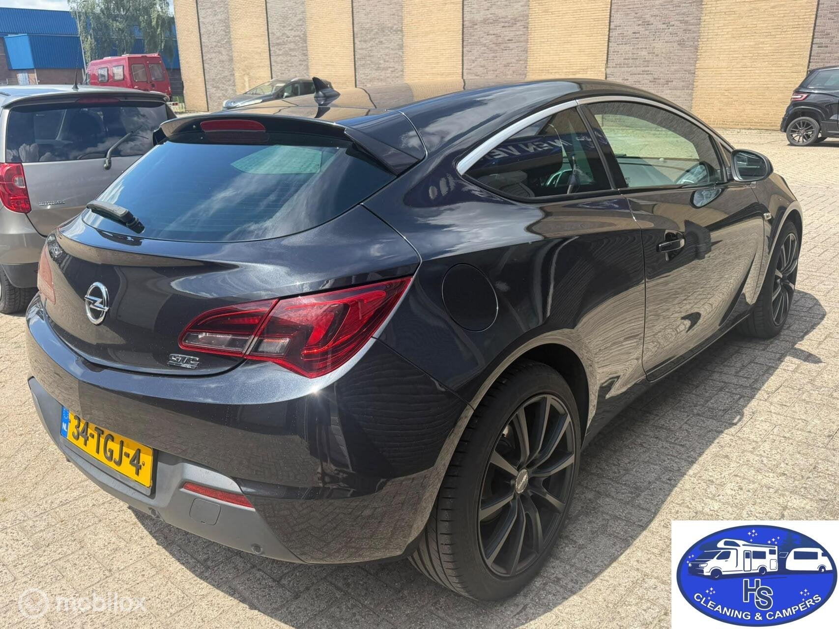 Foto 3 van Opel Astra GTC 1.4 Turbo Sport
