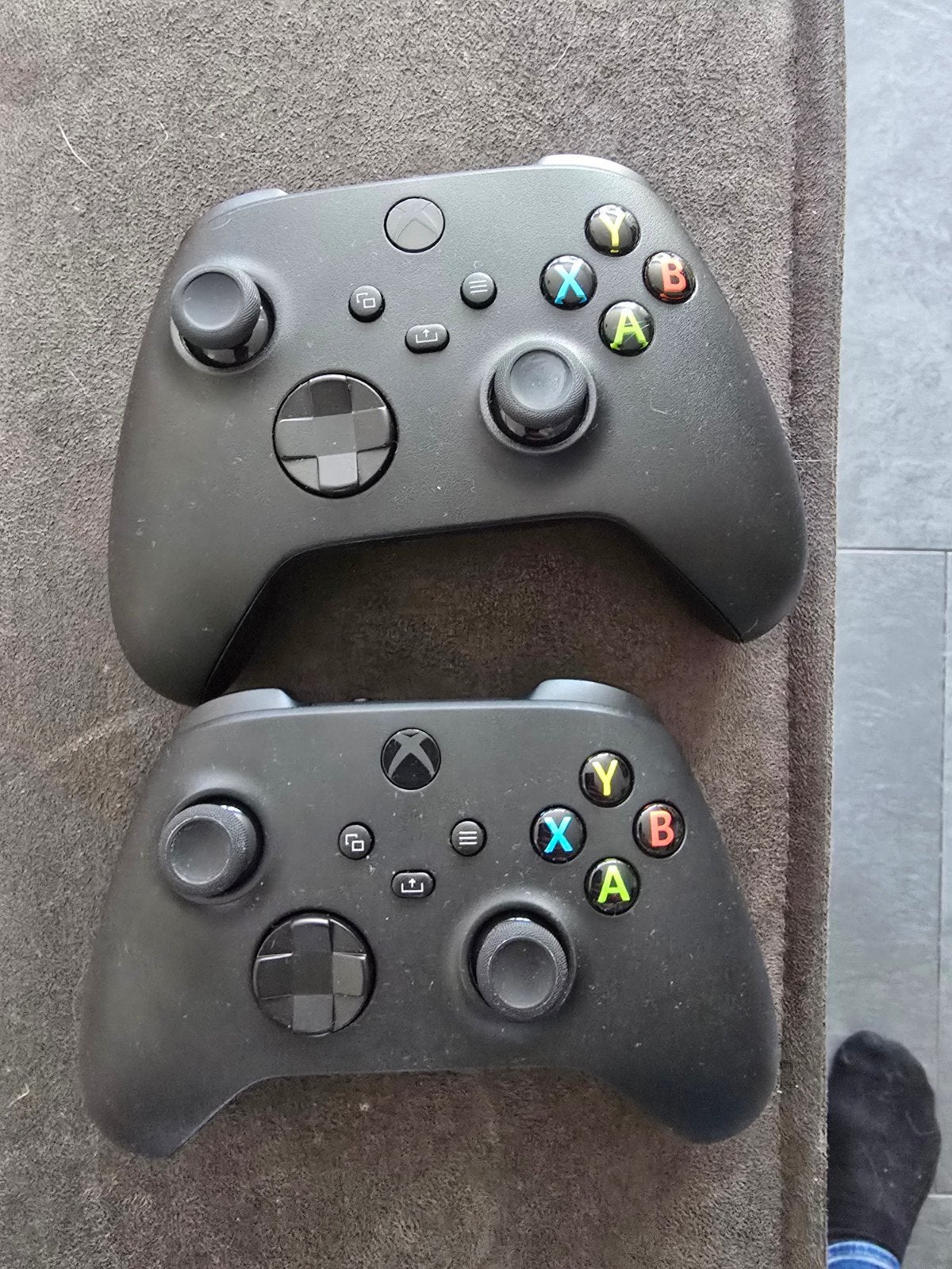 Xbox one controlers, 2 stuks, Spelcomputers en Games, Ophalen of Verzenden, Zo goed als nieuw, Controller, Xbox Original
