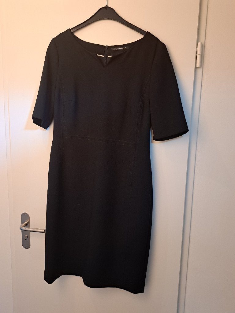 zwarte jurk van Expresso maat 40, Kleding | Dames, Maat 38/40 (M), Expresso, Zwart, Ophalen of Verzenden