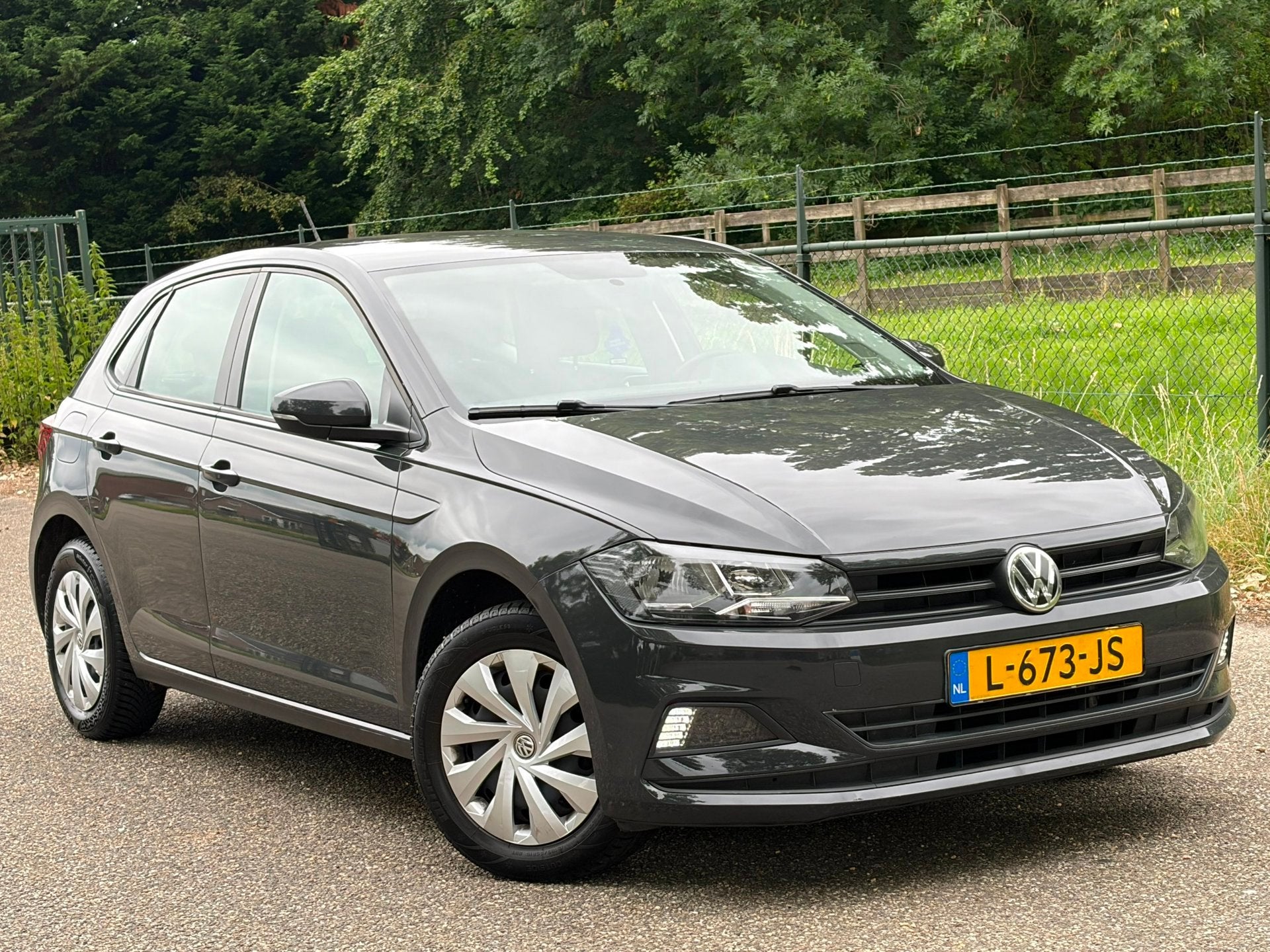 Volkswagen Polo 1.0 Trendline /5-Deurs/Airco/, 1005 kg, Euro 6, Bedrijf, Handgeschakeld
