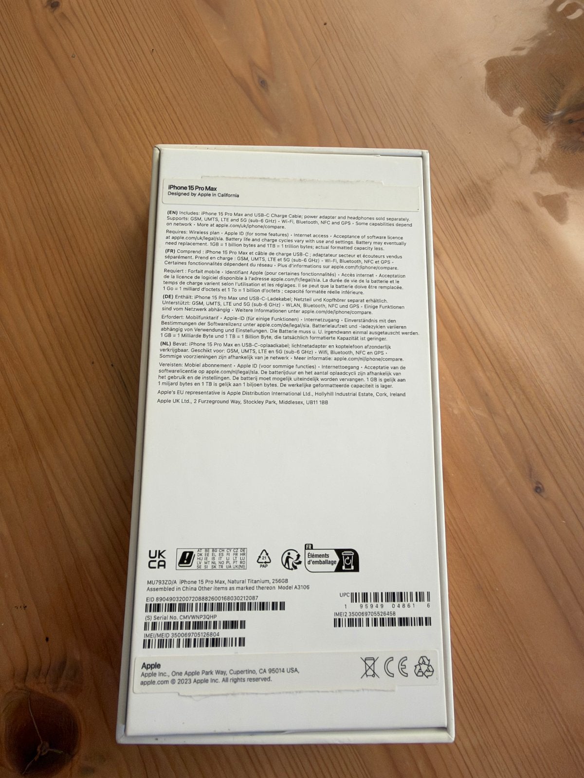 Foto 5 van iphone 15 pro max natural titanium 256gb.