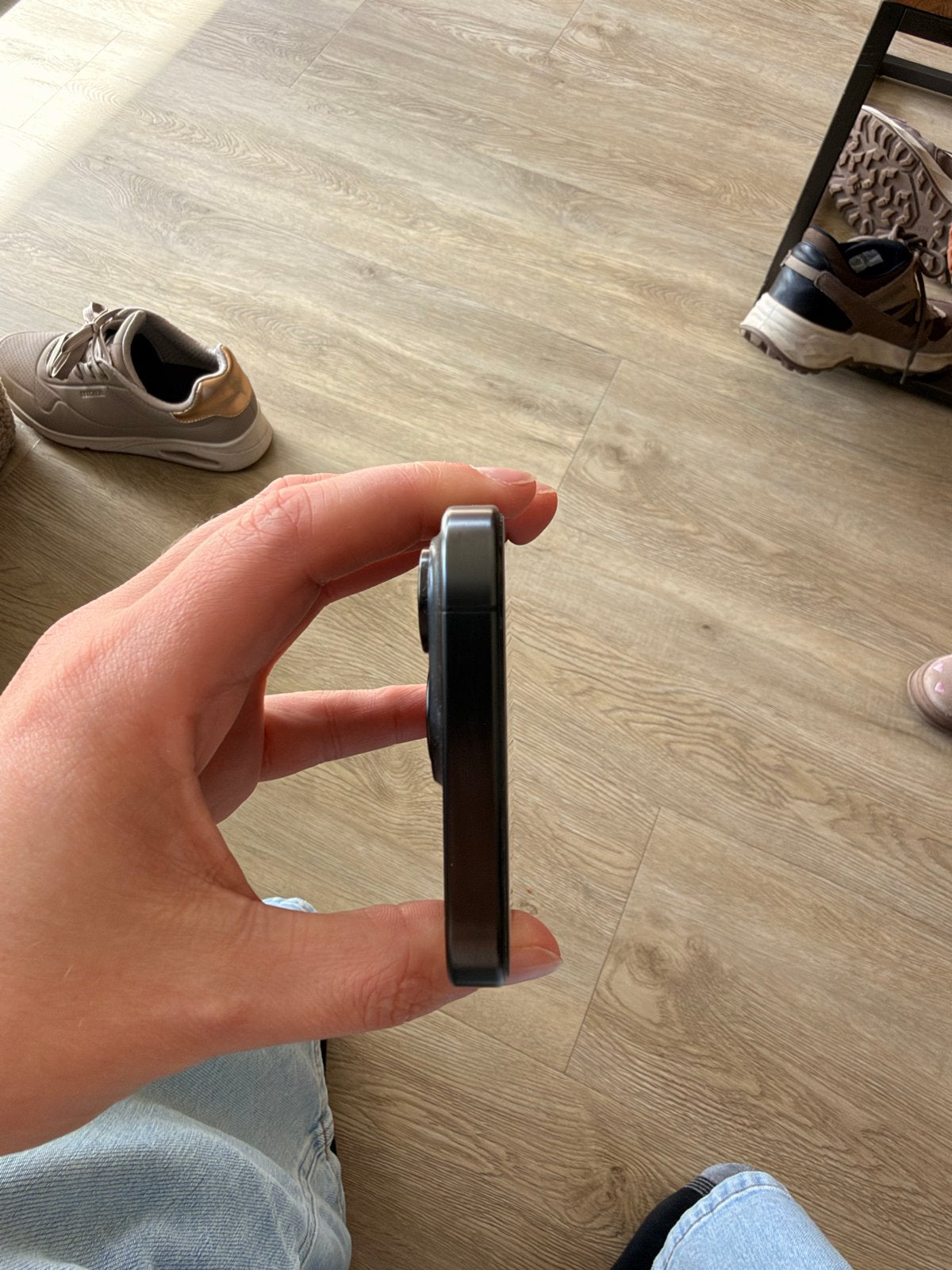 Foto 4 van Iphone 15 pro, zeer goede staat, batterij 79%