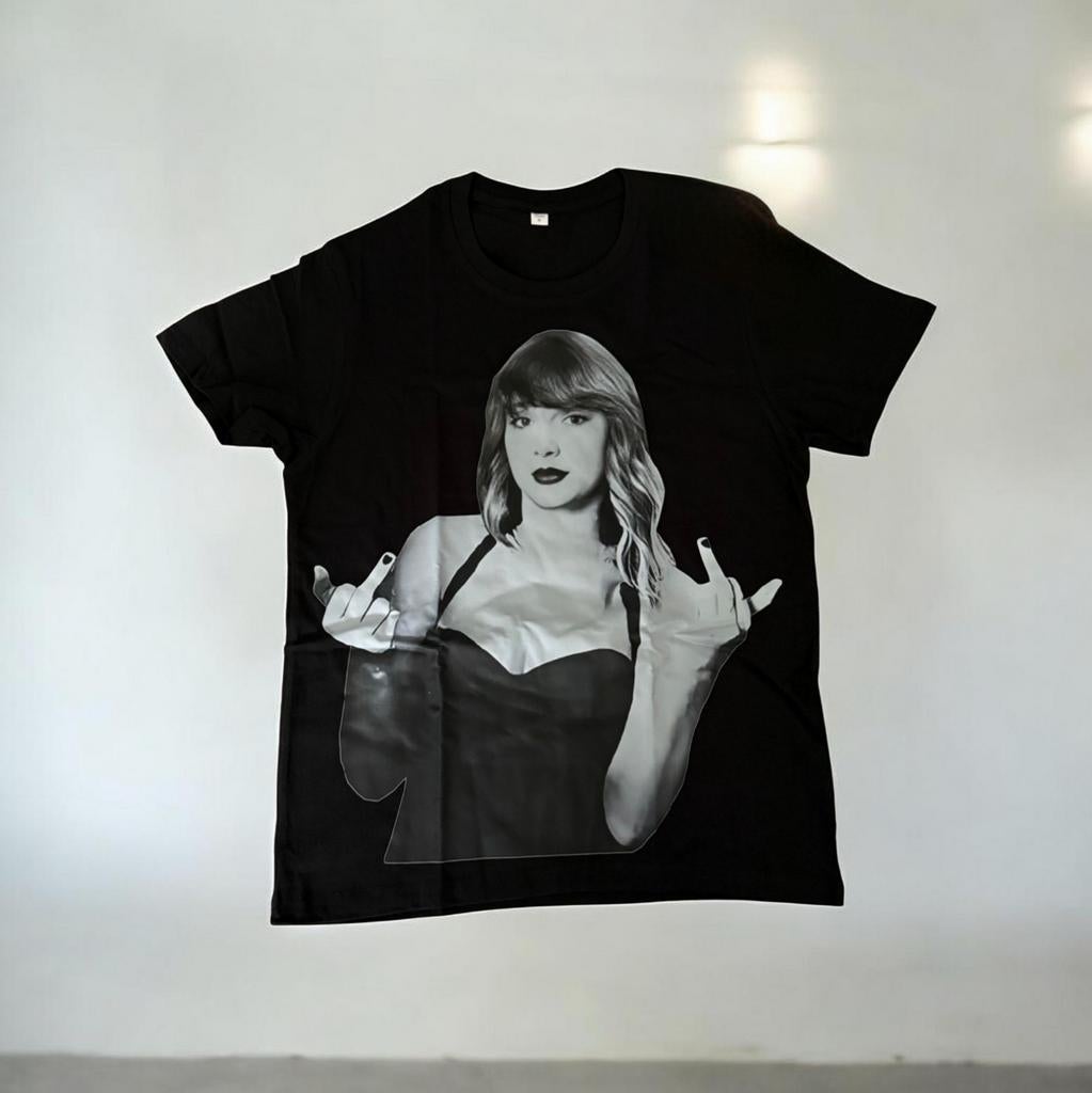 Taylor Swift T-shirt - Nieuw - Maat S, Kleding | Dames, T-shirts, Zwart, Nieuw, Ophalen of Verzenden, Maat 36 (S)