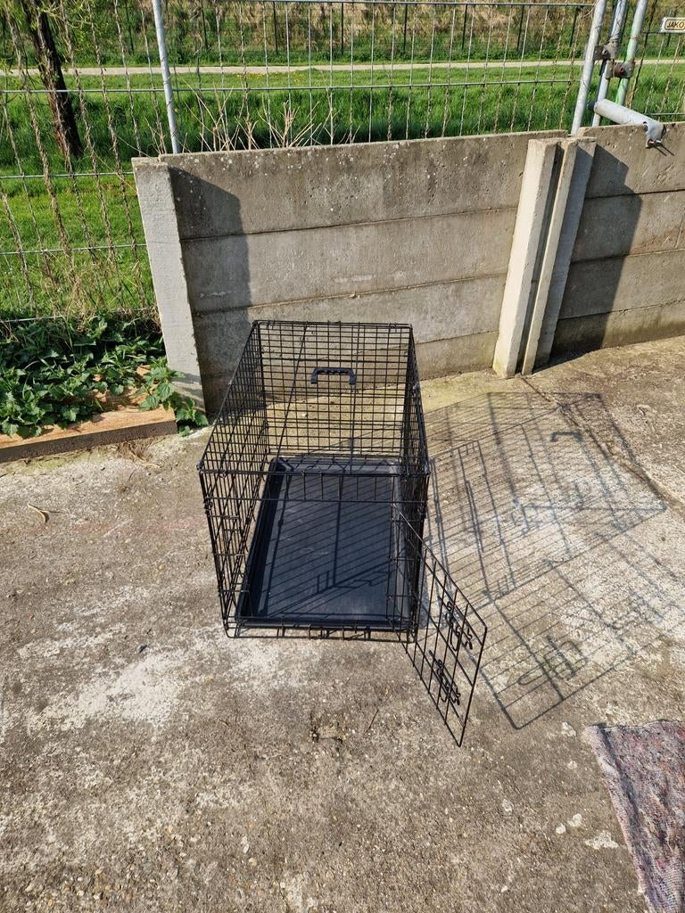 Hondenbench. 76x48x55. Lxbxh. Bench, Dieren en Toebehoren, Hondenhokken, Ophalen, Zo goed als nieuw, Minder dan 65 cm