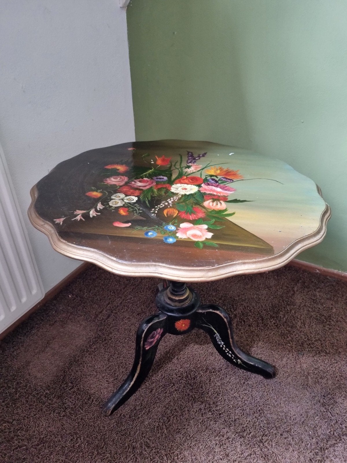 Vintage bijzettafel met handgeschilderde bloemen, Ophalen