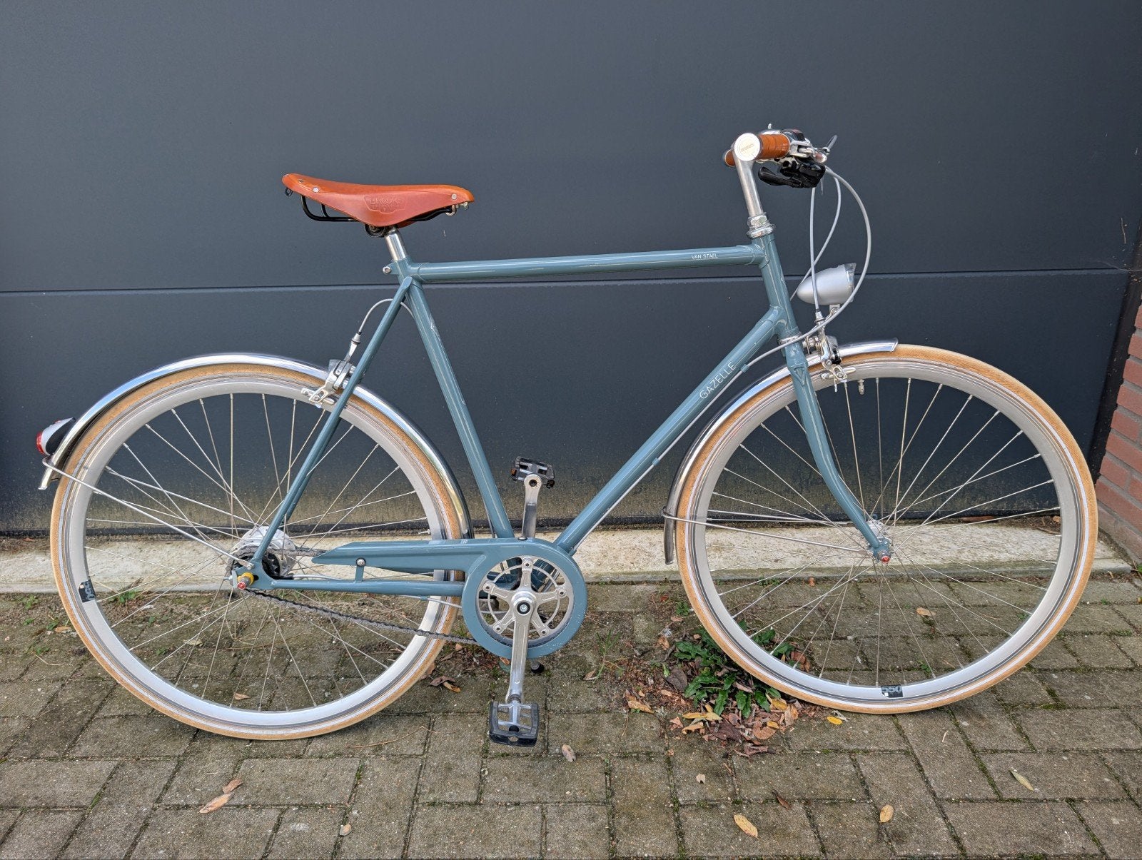Gazelle van Steal retro fiets in een leuke retro kleur
7 ver, Ophalen, Velgrem, Versnellingen, Zo goed als nieuw