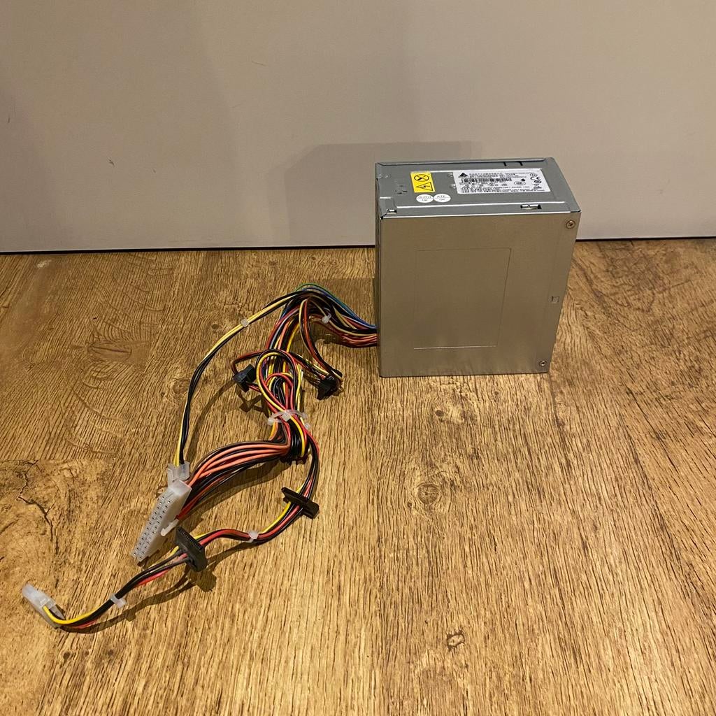 Delta Electronics 250 watt Desktop voeding, Computers en Software, Interne voedingen, Gebruikt, Ophalen of Verzenden