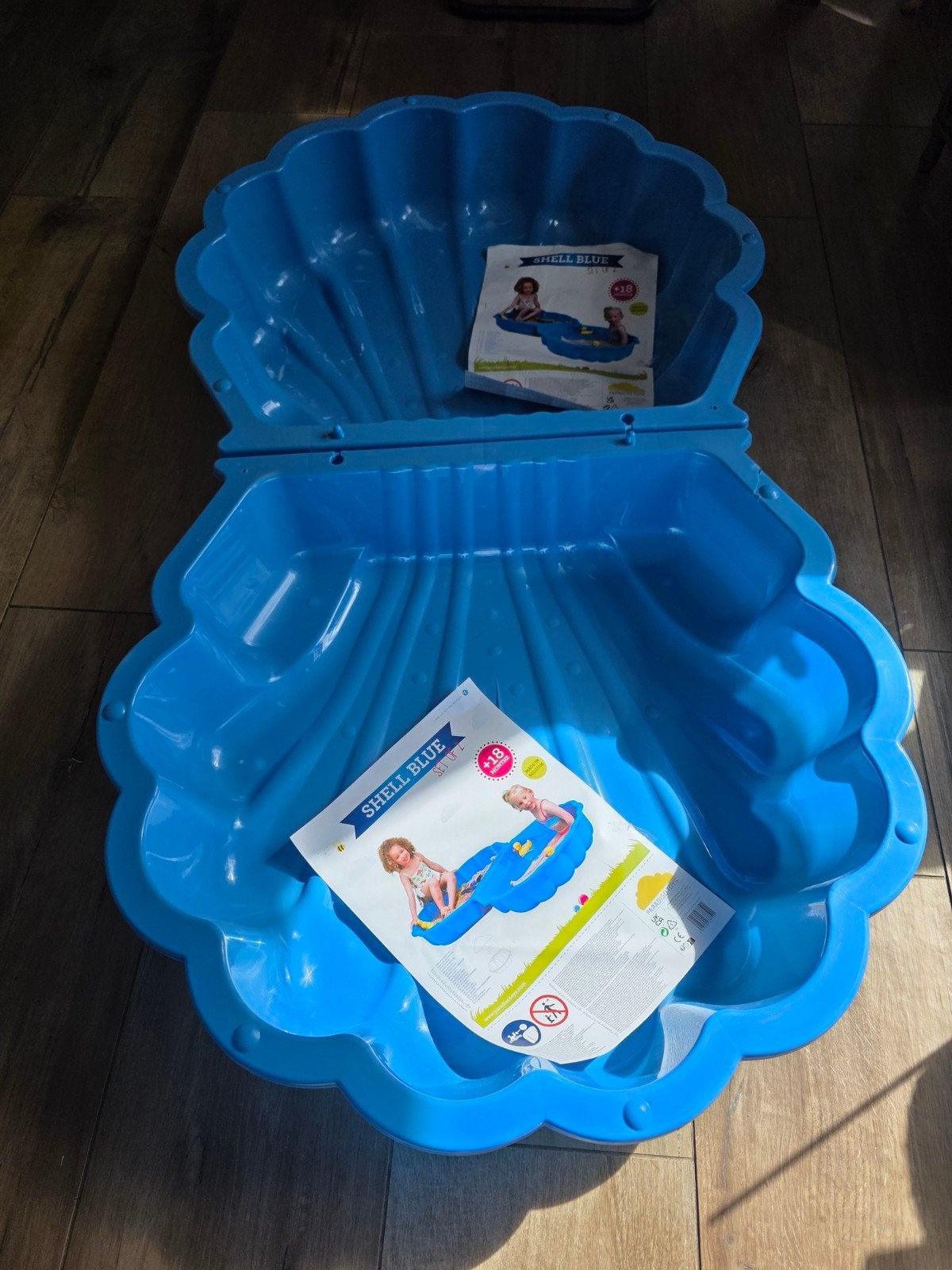 Zandbak schelp blauw, kleine beschadiging, Ophalen, Zo goed als nieuw