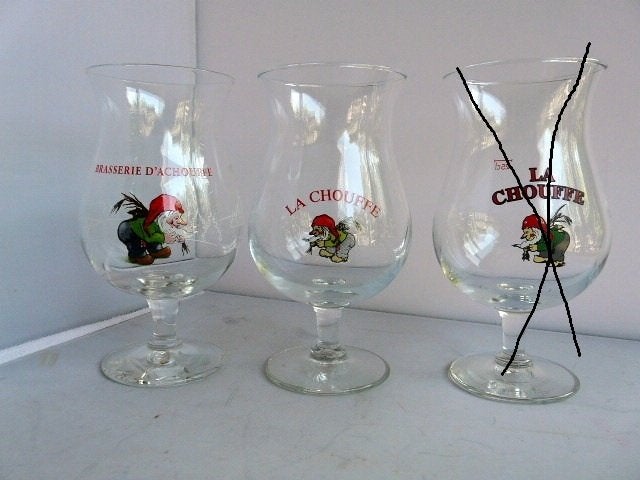 La Chouffe # 8 verschillende bierglazen - zie foto's - omsch, Ophalen of Verzenden, Zo goed als nieuw, Bierglas