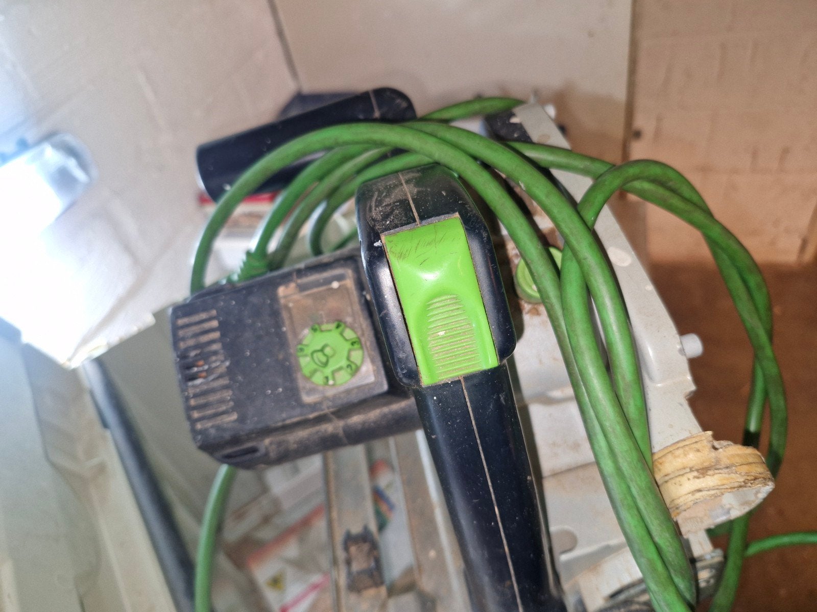 Festool invalzaag - Gebruikt, maar in goede staat, Doe-het-zelf en Verbouw, Gebruikt, Invalzaag, 600 tot 1200 watt, Ophalen of Verzenden