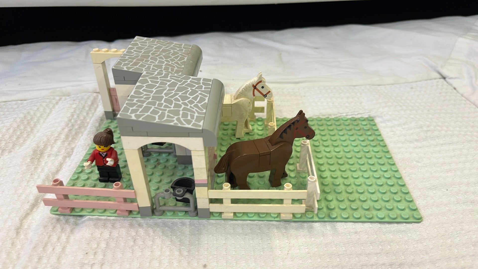 Oude LEGO paardenstal, Kinderen en Baby's, Speelgoed | Duplo en Lego, Ophalen of Verzenden, Gebruikt, Lego
