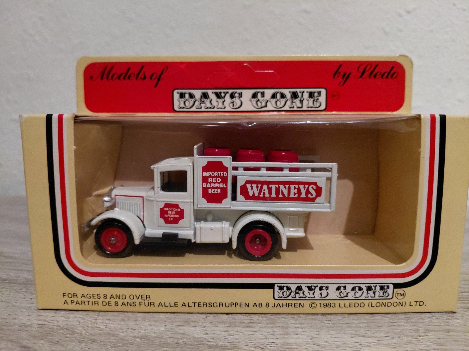 'Watneys Bier' Bedford Vrachtwagen, Hobby en Vrije tijd, Overige merken, Verzenden, Groter dan 1:32, Nieuw