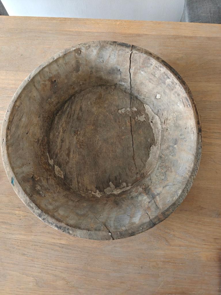 Oude houten schaal, bak., Ophalen