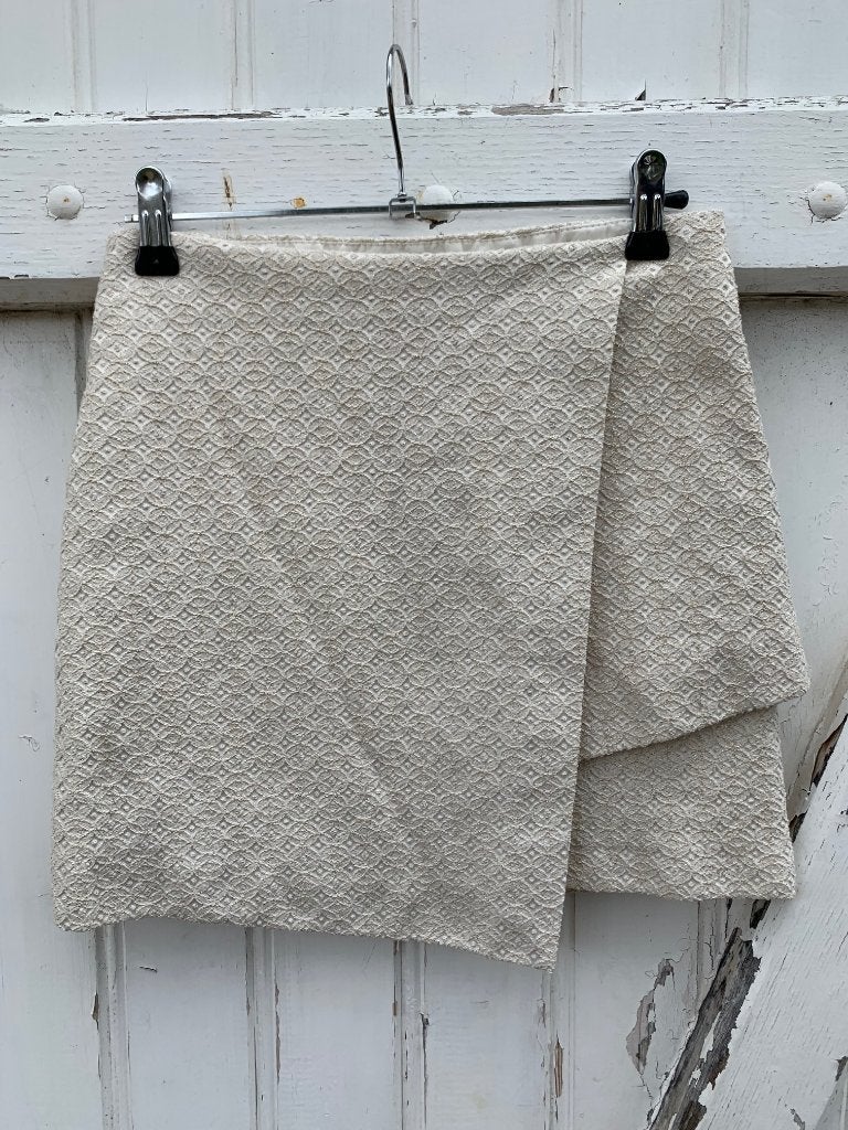 Asymmetrische minirok (S), SuiteBlanco, Beige, Ophalen of Verzenden, Zo goed als nieuw