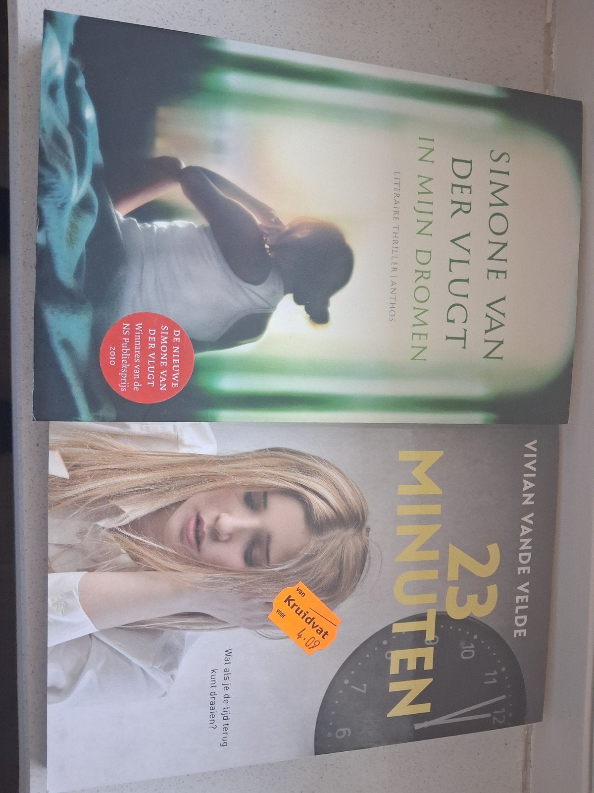 Thriller boeken: In mijn dromen & 23 Minuten, Ophalen of Verzenden, Gelezen, Simone van der Vlugt, Vivian Vande Velde, Nederland