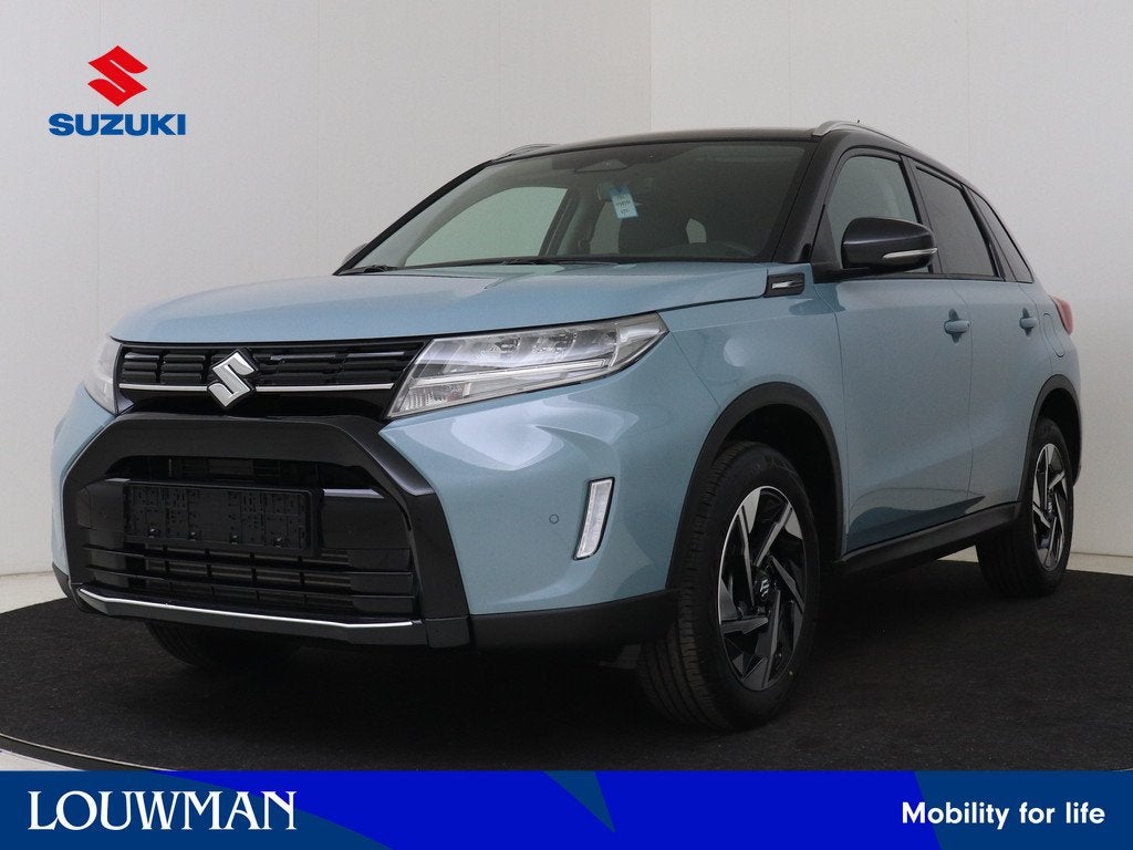 Suzuki Vitara 1.4 Boosterjet Smart Hybrid Style | Privacy Gl, Voorwielaandrijving, 12 maanden, Zwart, 4 cilinders