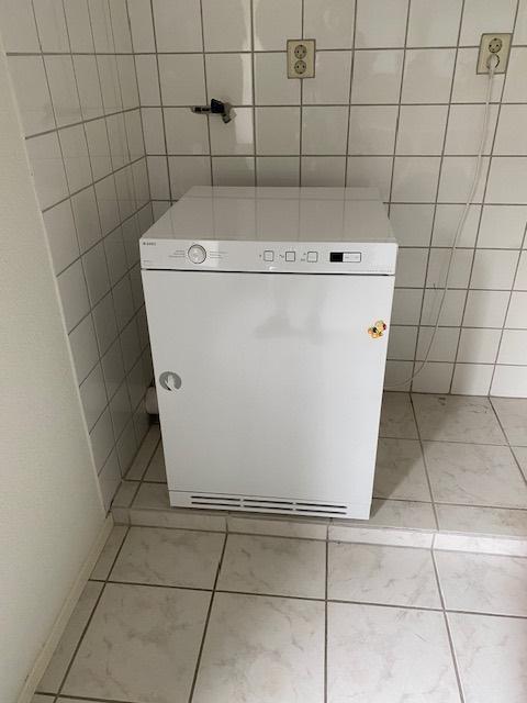 Wasdroger, Ophalen, 6 tot 8 kg, Gebruikt, Luchtafvoer