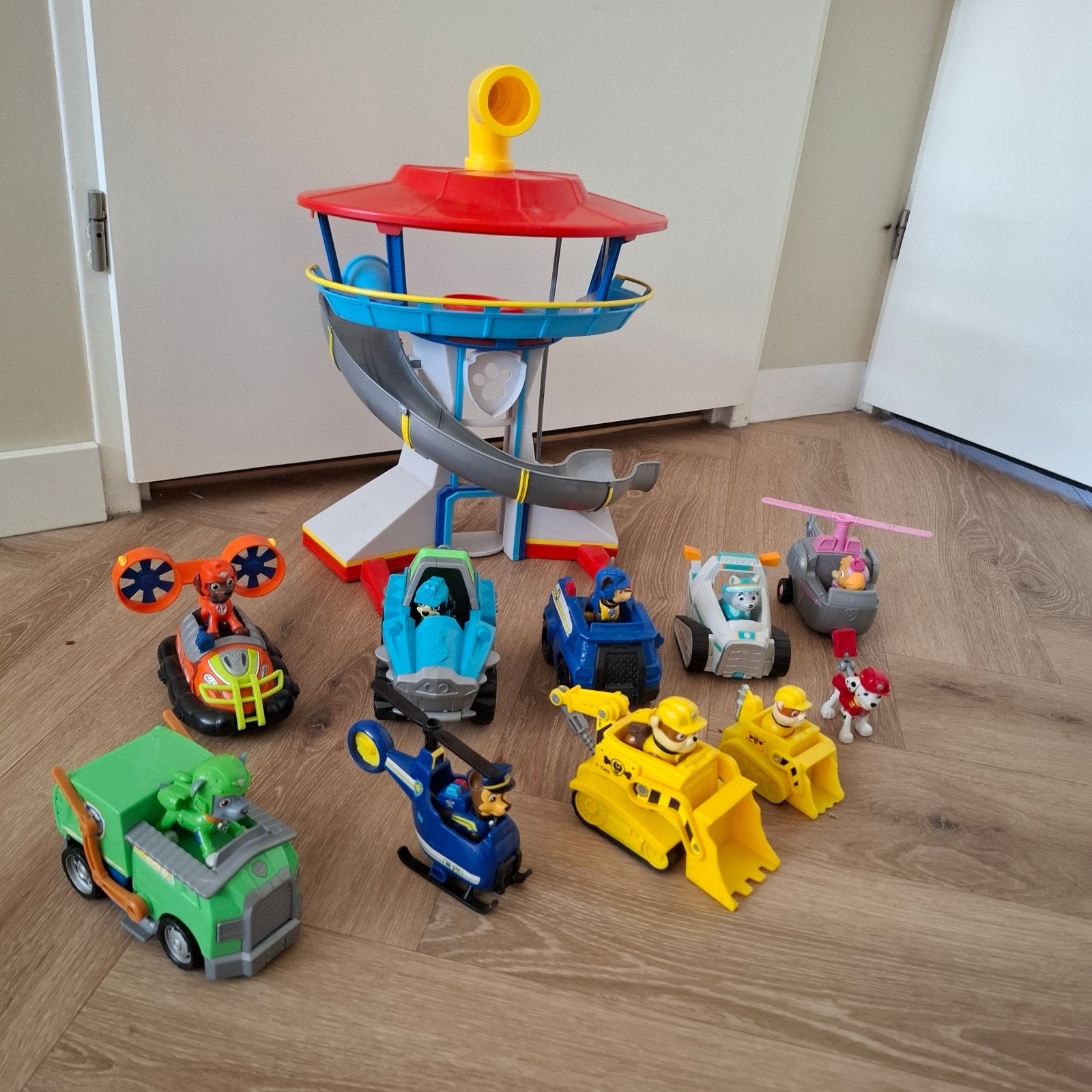 Mooie set paw patrol, Kinderen en Baby's, Speelgoed | Actiefiguren, Ophalen of Verzenden