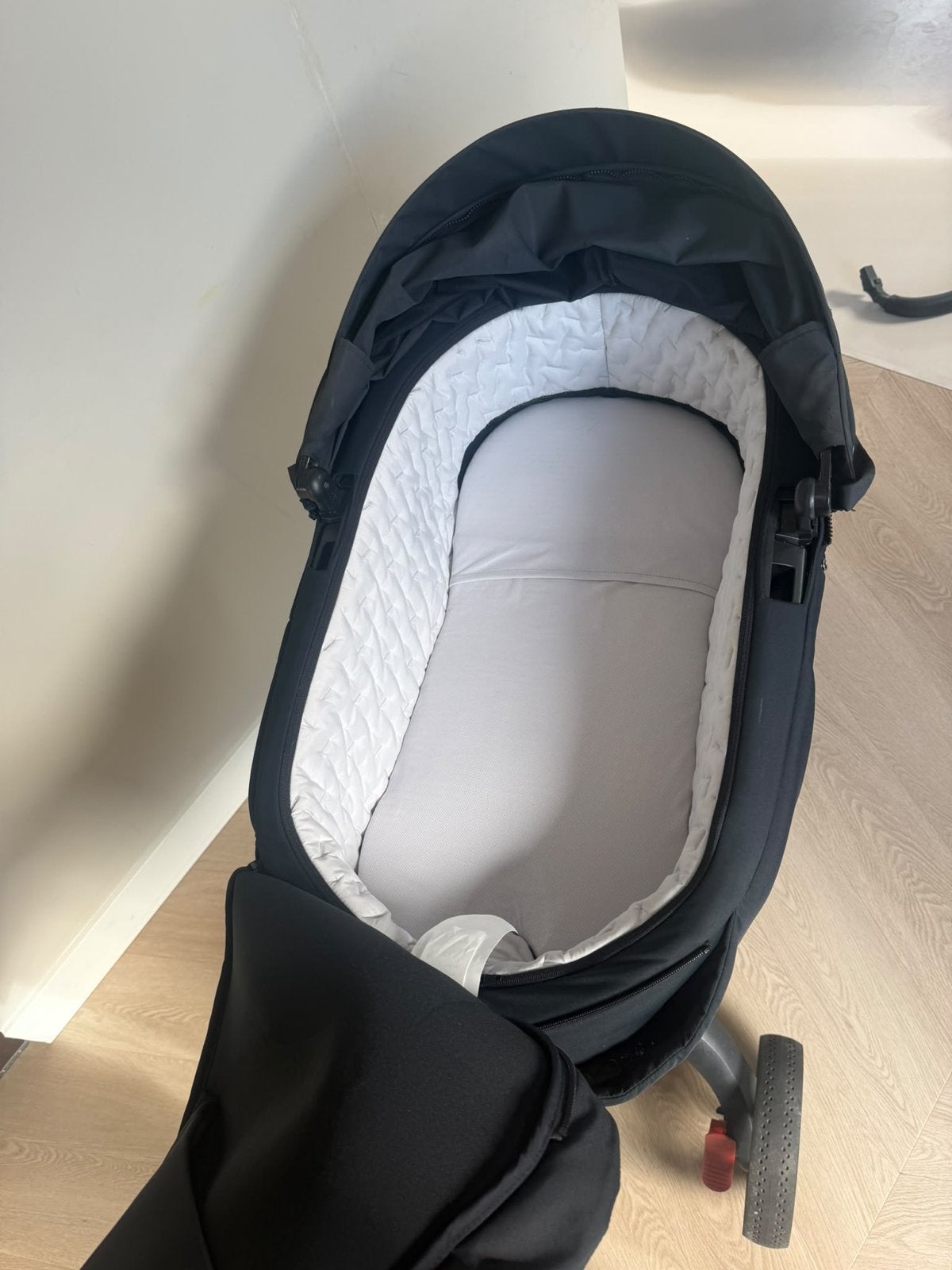 Foto 5 van Stokke Xplory X 2021 2-in-1 Kinderwagen (reiswieg en zitje)