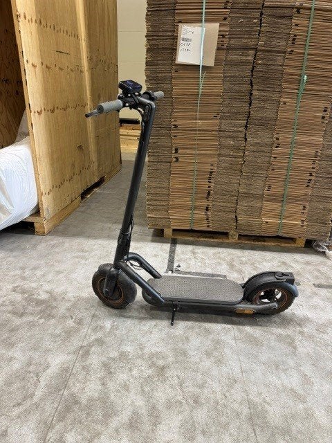 Electrische step Navee N65, Ophalen, Navee, Zo goed als nieuw, Elektrische step (E-scooter)