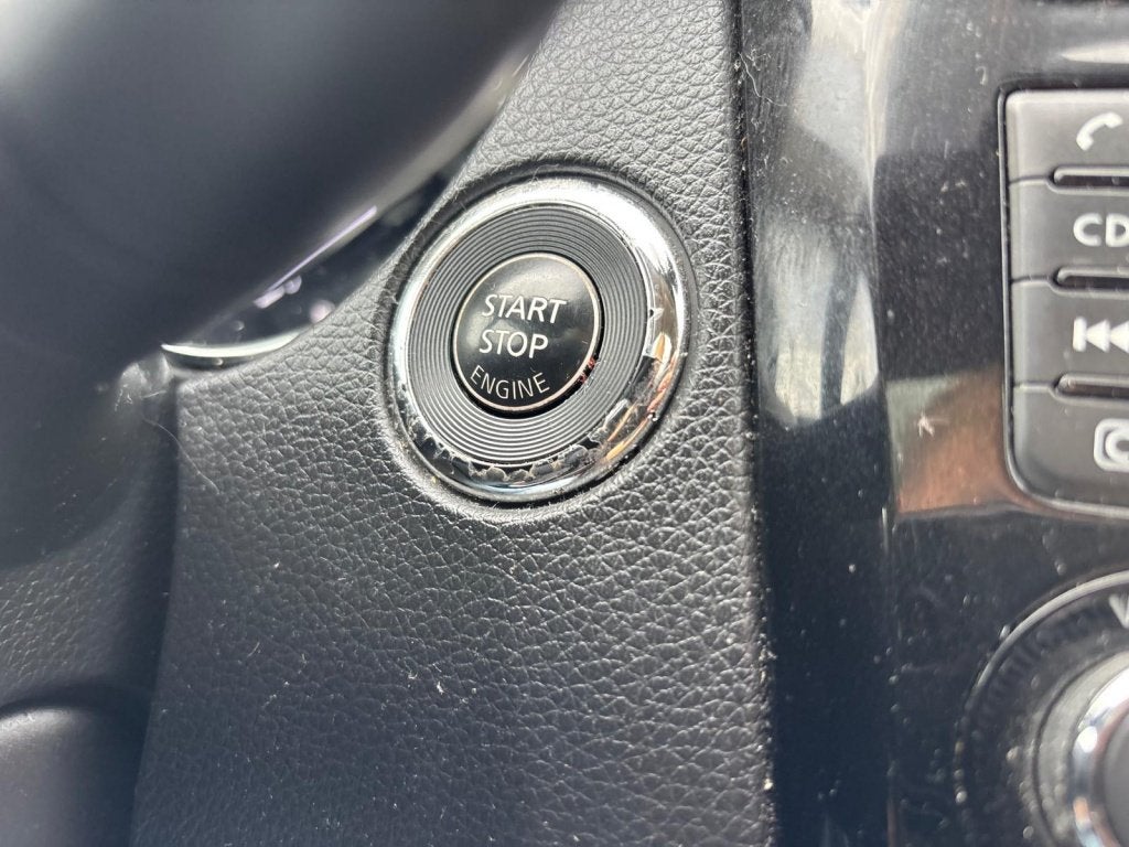 Foto 24 van Nissan QASHQAI 1.2 Connect Edition camara navi pano airco