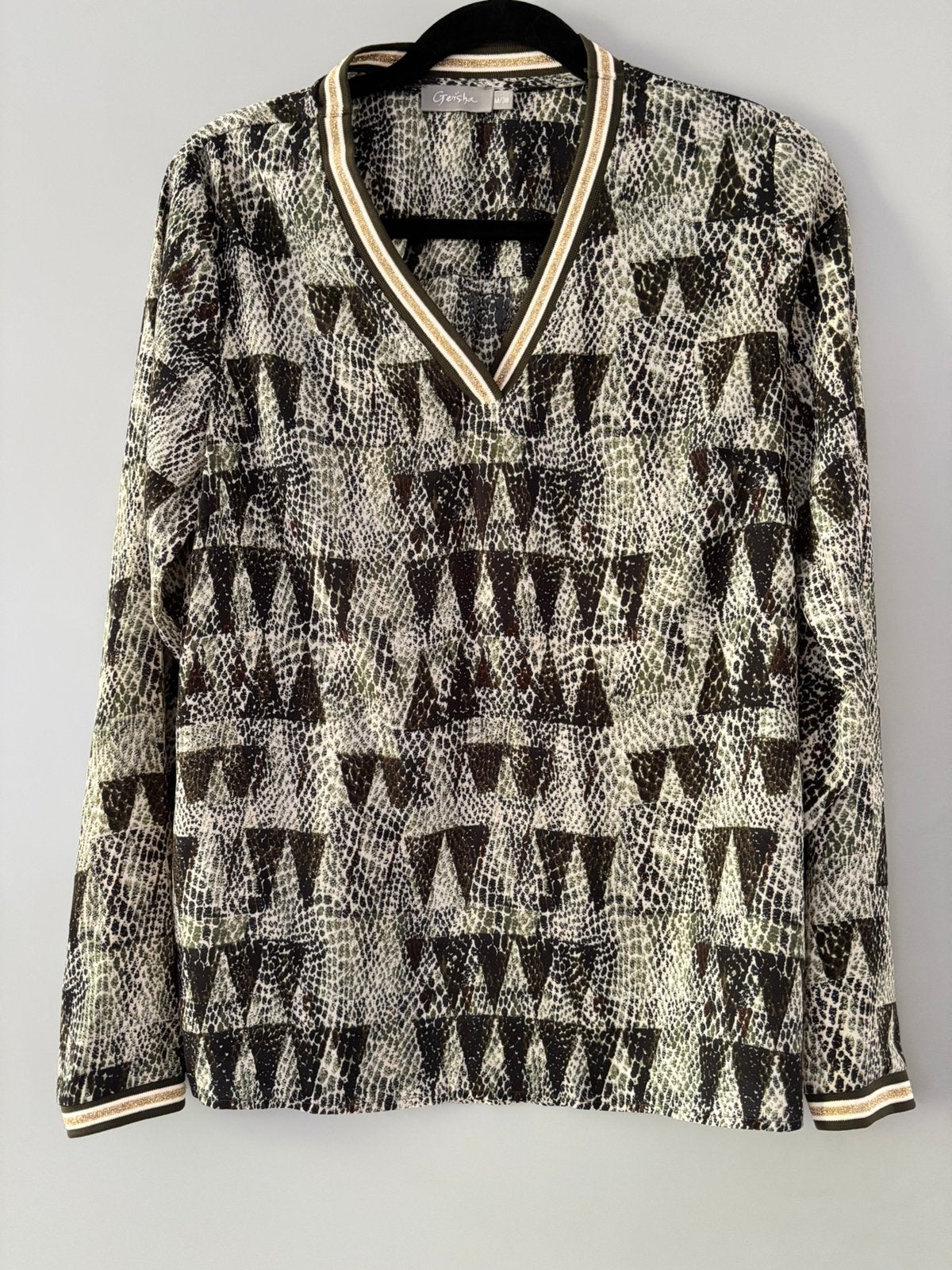 Geisha Blouche/Top, Kleding | Dames, Blouses en Tunieken, Ophalen of Verzenden, Zo goed als nieuw, Maat 38/40 (M), Grijs