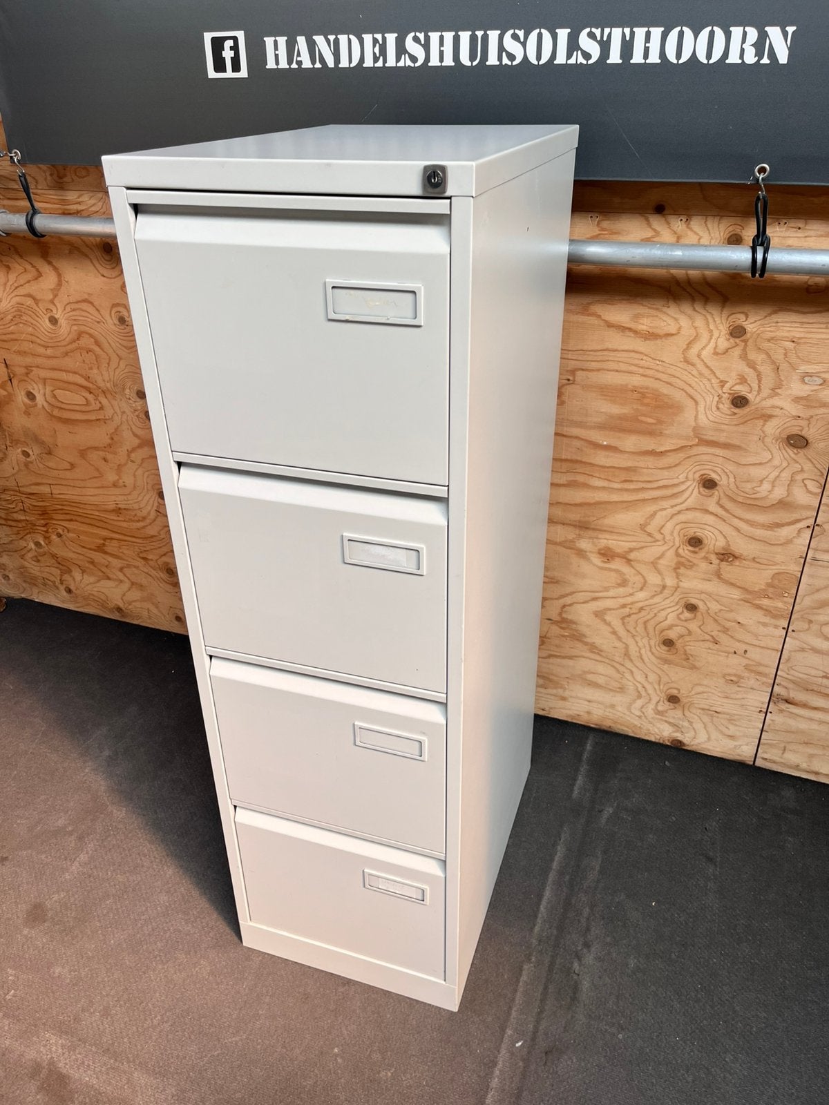 Metalen ladekast, Ophalen, Minder dan 50 cm, 100 tot 150 cm, Xx