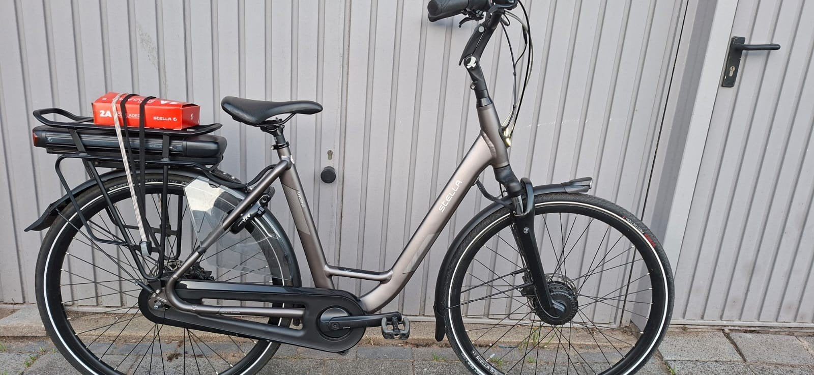 STELLA LİVORNO Elektrische Fiets 522 Watt accu 51cm framemat, 51 tot 55 cm, Ophalen, Zo goed als nieuw, Overige merken