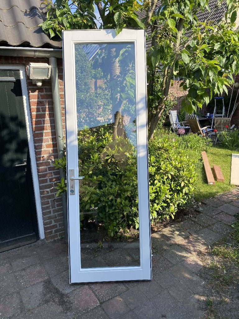 Buitendeur mahoniehout met glas, Doe-het-zelf en Verbouw, Deuren en Horren, Ophalen, Gebruikt, 80 tot 100 cm, 215 cm of meer
