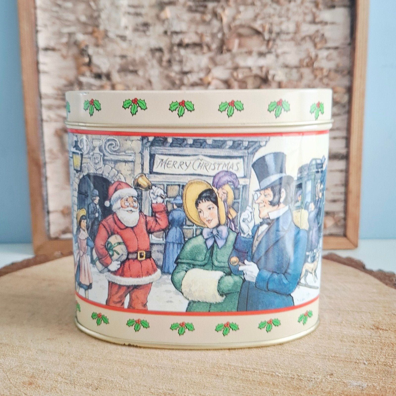 Charles Dickens, ovaal kerstblikje, Diversen, Ophalen of Verzenden, Zo goed als nieuw, Charles Dickens Cacao Almonds, Nvt